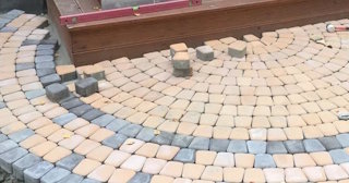 Укладка плитки на крыльцо в Алейске по цене от 825 руб. за м² | ТротуарнаяПлитка