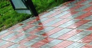 Профессиональная укладка цементной тротуарной плитки в Алейске в октябре