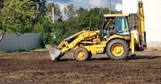 Выравнивание рельефа в Алейске в октябре